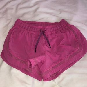Lululemon Shorts with Mesh Lining— Size 6
